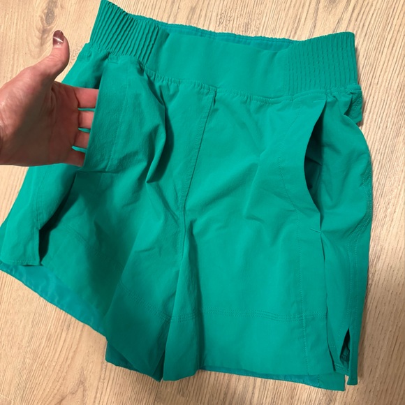 Lululemon Athletica High Waist Green Shorts - Picture 5 of 6